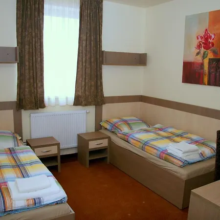 Imet Centrum Guest house 3*