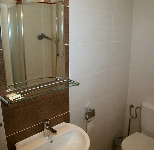 Imet Centrum Guest house 3*